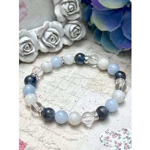   VARÁZSLATOS HÉTFŐ hegyikristály, holdkő, akvamarin és kianit karkötő