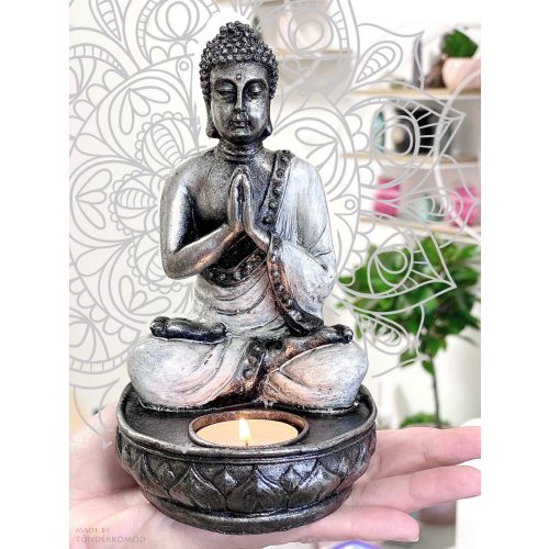 NAMASTÉ Buddha mécsestartó szobor 17 cm - szürke/ezüst