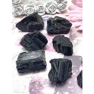 Nyers fekete turmalin - 3x4 cm