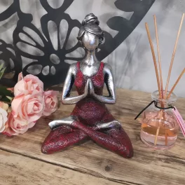 YOGA LADY szobor, 24 cm - arany/piros