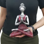 YOGA LADY szobor, 24 cm - arany/piros