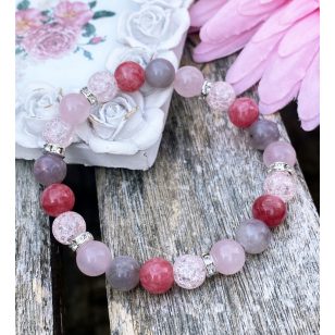   FEMME FATALE rózsakvarc, jáde, rubellit, hegyikristály ásványkarkötő