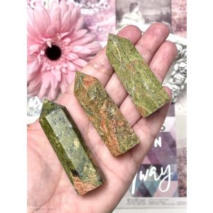 Unakit torony, obeliszk